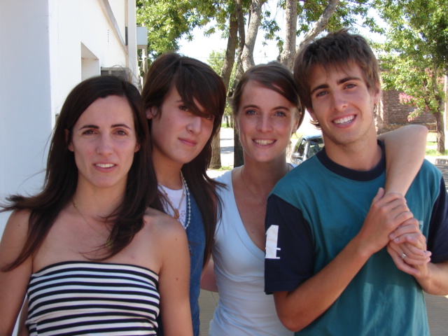Mis Hermanas ( Maria Laura, Iris y Luciana)